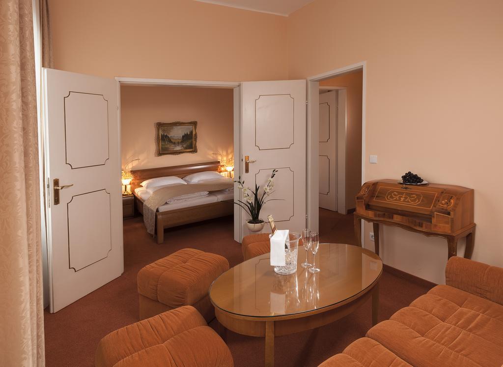 Vier Jahreszeiten Hotel Salzburg