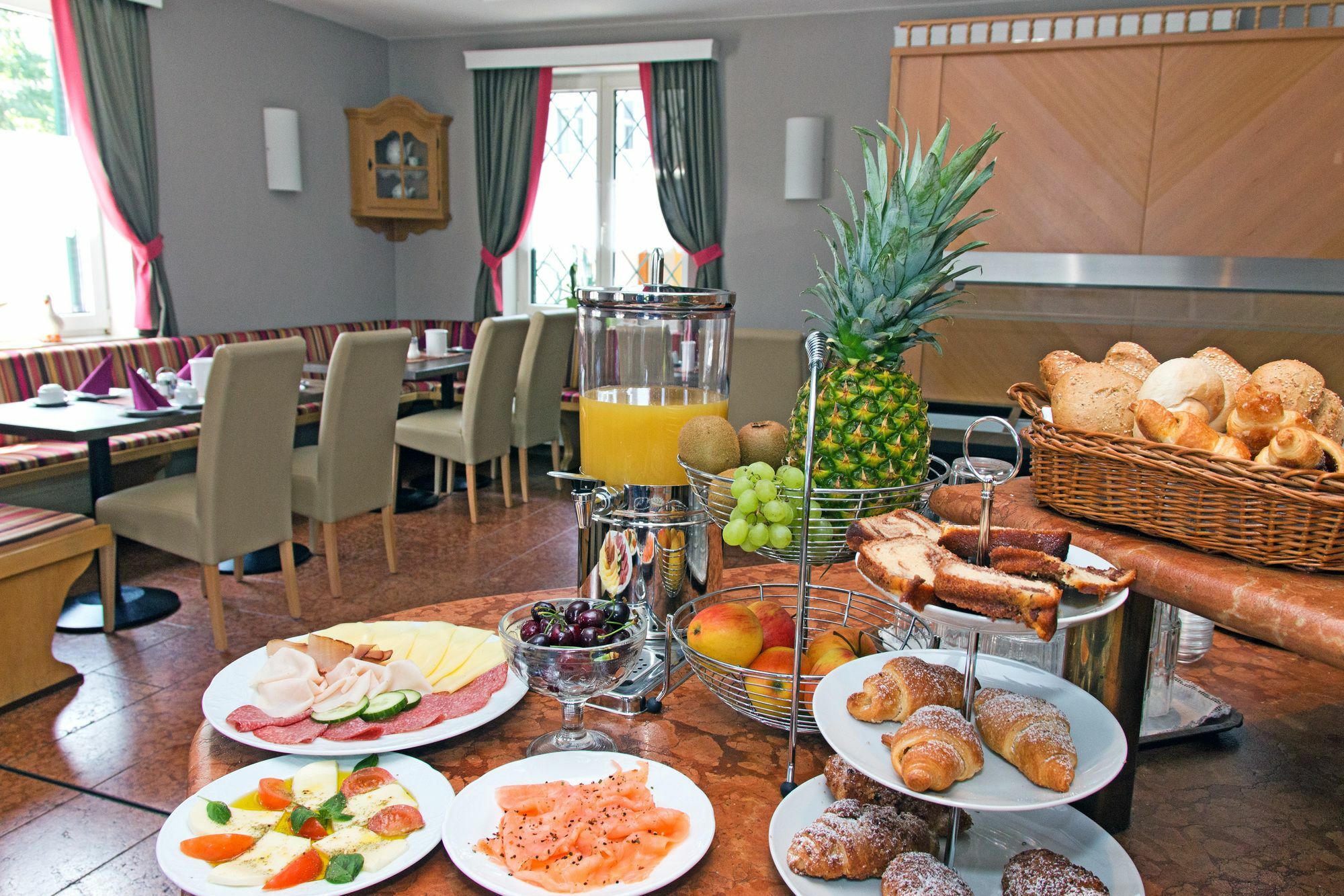 Junior By Max 70 Guest house