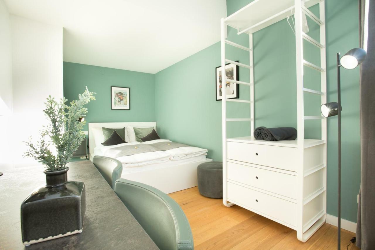 4 & 5 Apartment
