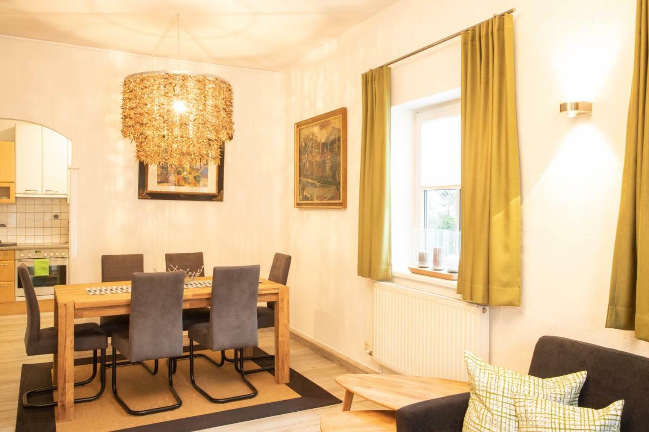 Maxglan Apartment *