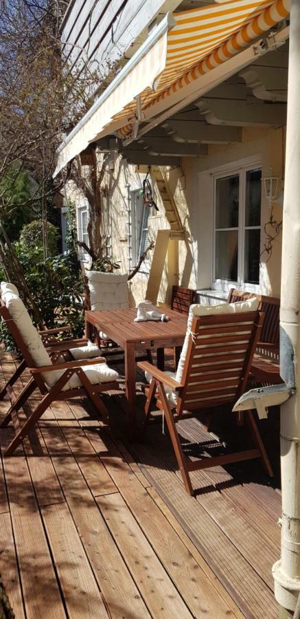 Maxglan Apartment