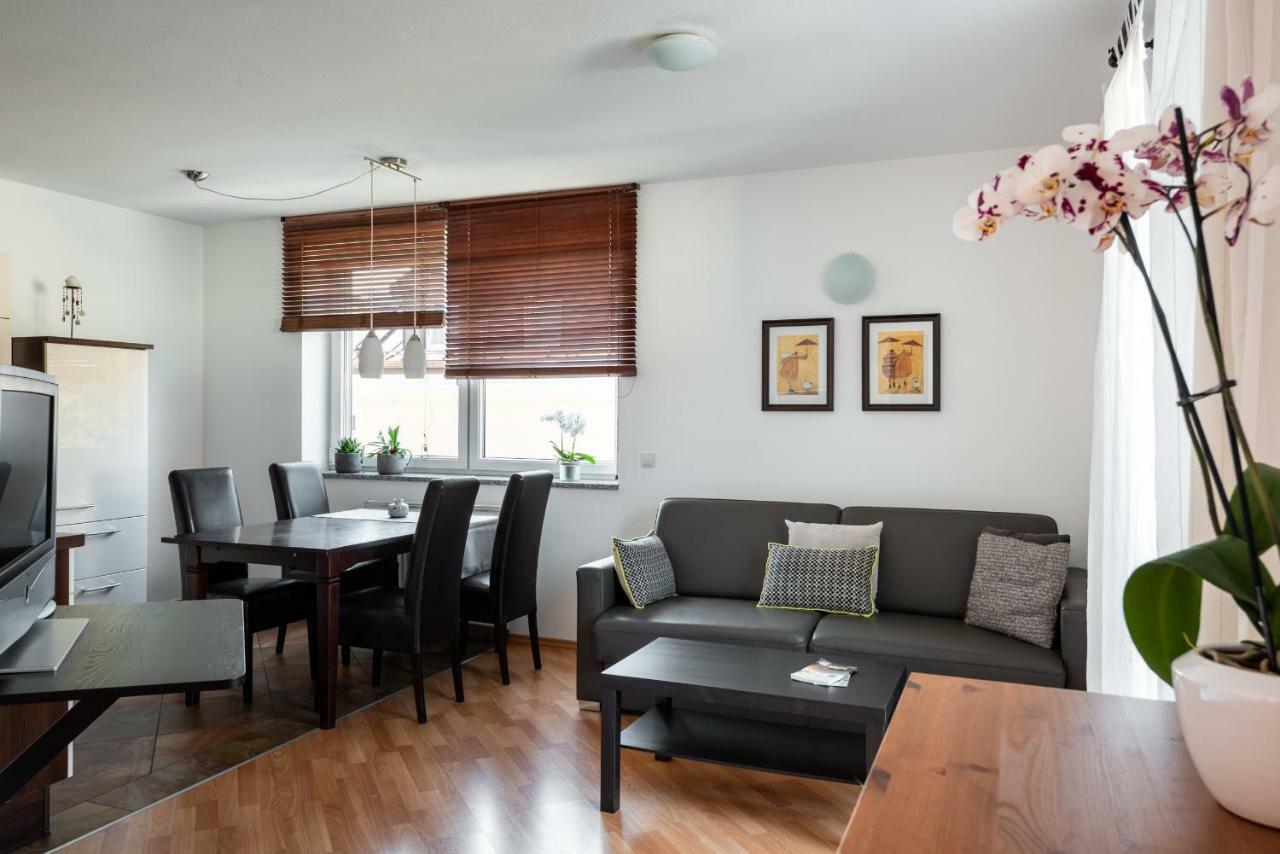 Kaserbacher Apartment *
