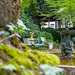 Boutique Hotel & Villa Auersperg