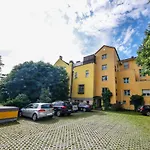 Hotel Lehenerhof