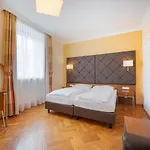 Villa Ceconi By Das Gruene Hotel Zur Post - 100% Bio
