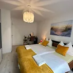 Cozy Room Apartment Nearmaintrainstation
