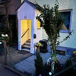 Natures Retreat Family Stay With Garden & Parking