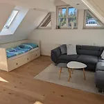 Ruhige 3-Zimmer-Wohnung Am Stadtrand Mit Bergblick