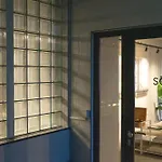 Soom Salzburg I Kapselhotel