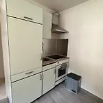 Cozy Stay For 2 - 5 Min To Main Station Salzburg