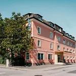 Hotel Scherer