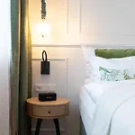 Magazin Rooms