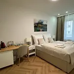 Morand I Apartments