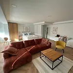Morand I Apartments