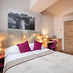 Hotel Junior By Max 70
