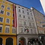 Apartment At Mozart-Geburtshaus
