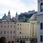 Apartment At Mozart-Geburtshaus