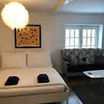 Pixi Apartment