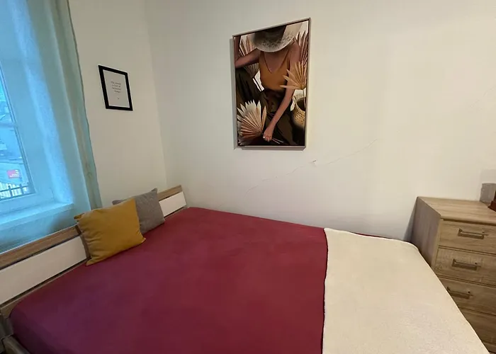 Colorful Room City Apartment