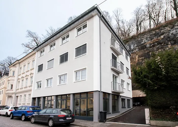 Magazin Rooms