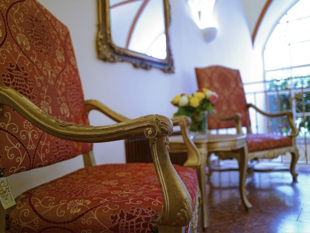 Am Mirabellplatz Hotel 4*