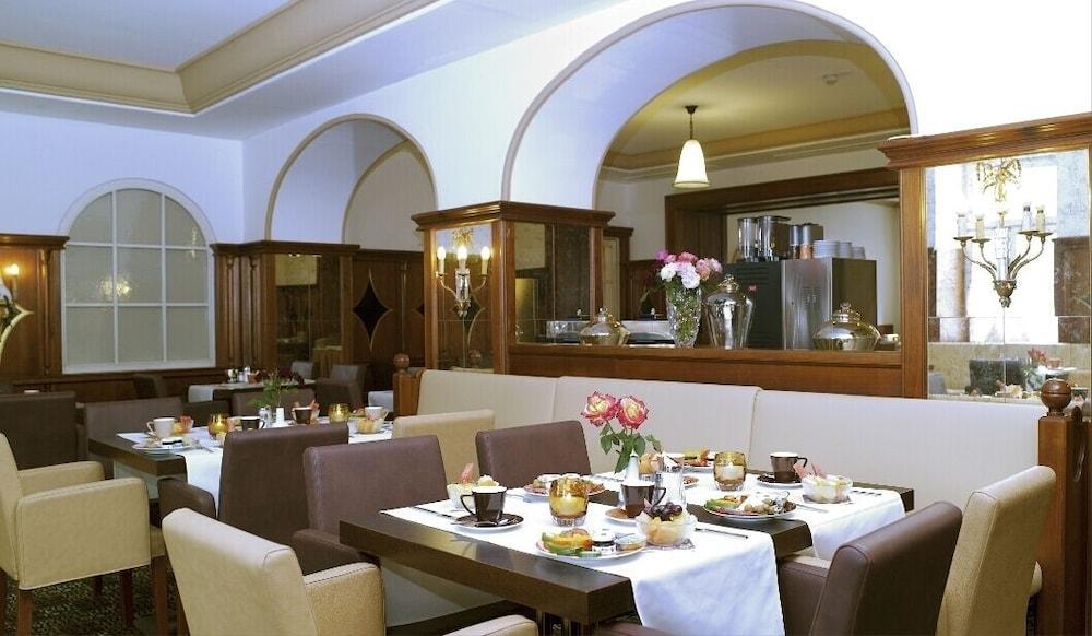 Am Mirabellplatz Hotel 4*