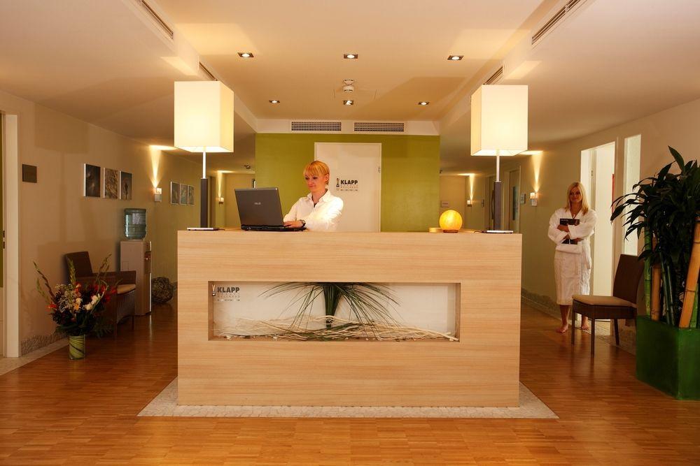 H+ Hotel