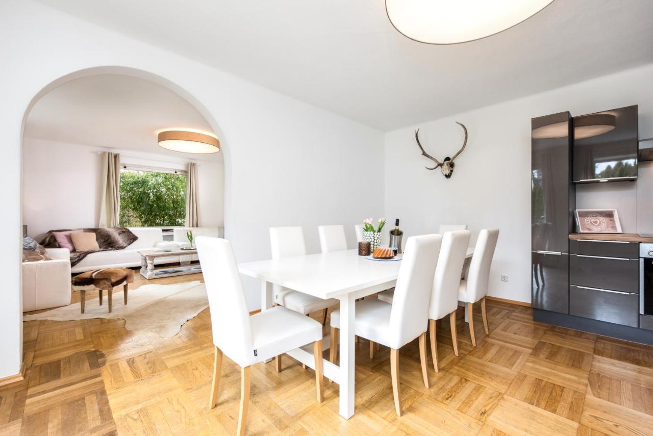 Townhouse Riva, Prime Location In The City Of Salzburg, 1000m2 Backyard * Salzburg