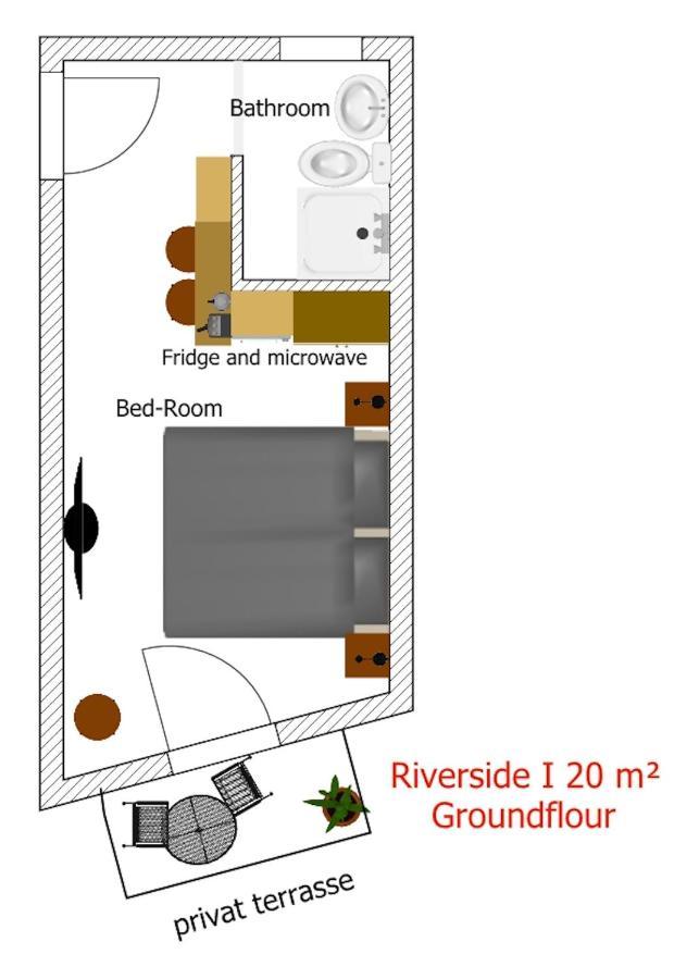 Apartment 5 *
