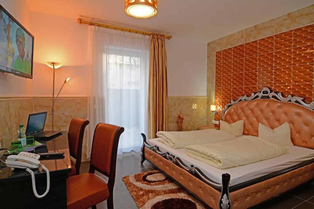 Buona Hotel 3*