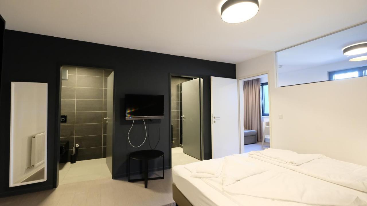 Blackhome I Contactless Check-in 3* Salzburgo