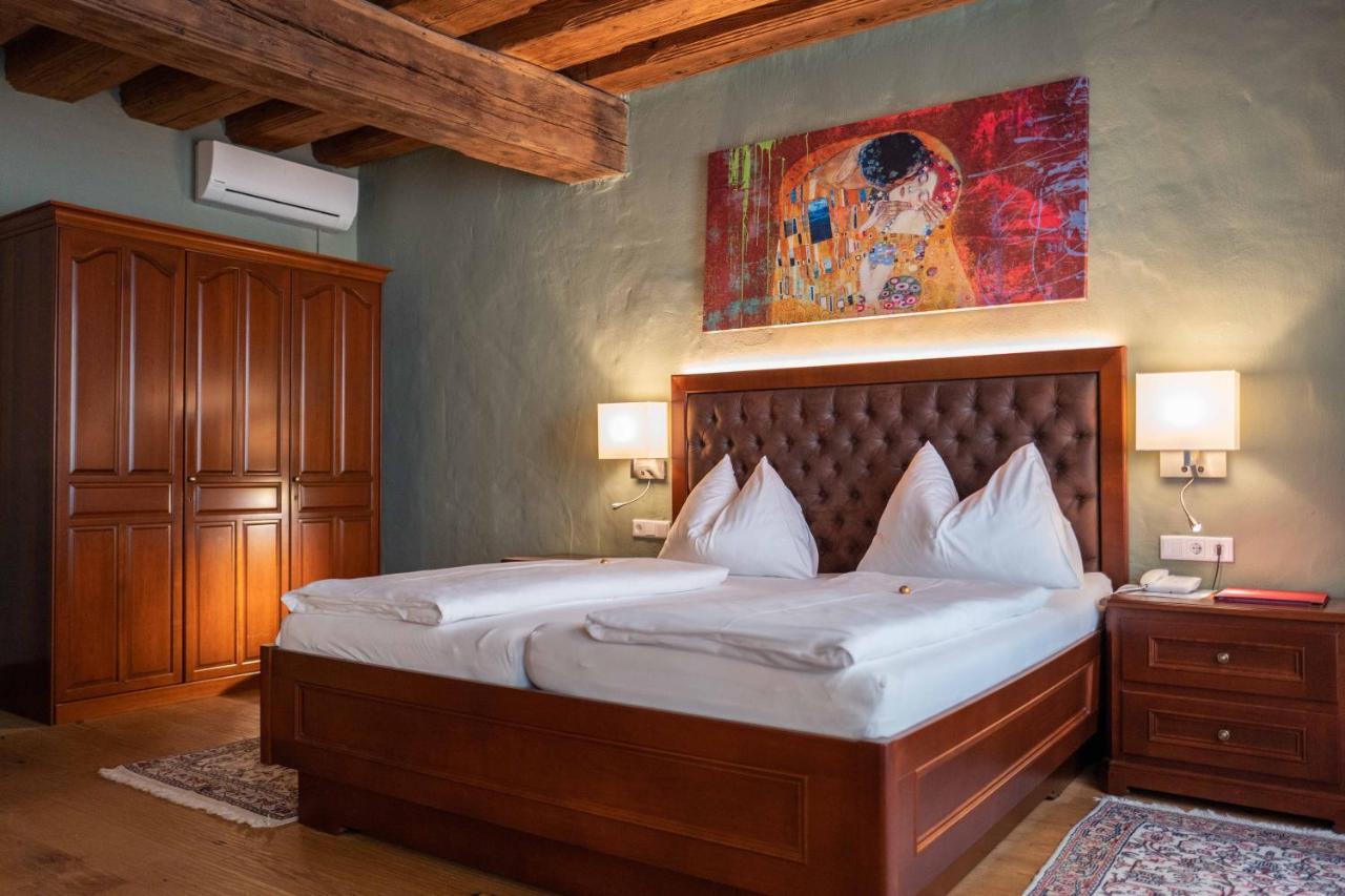 Altstadt Stadtkrug Hotel