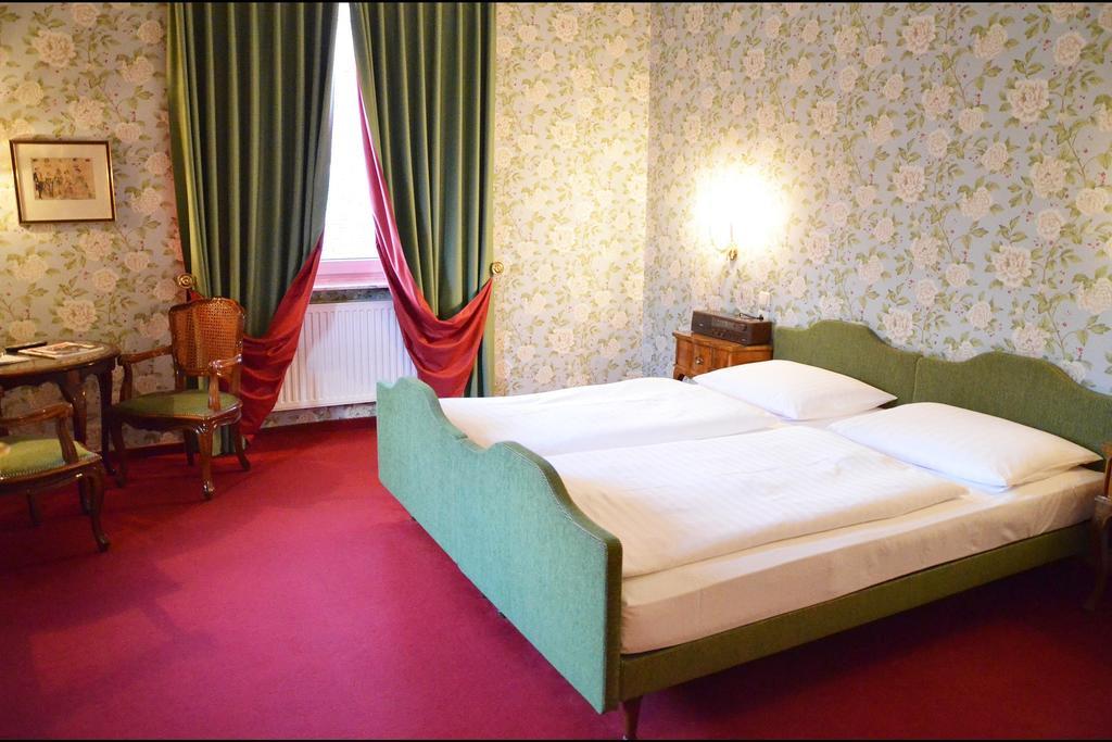 Hohenstauffen Hotel
