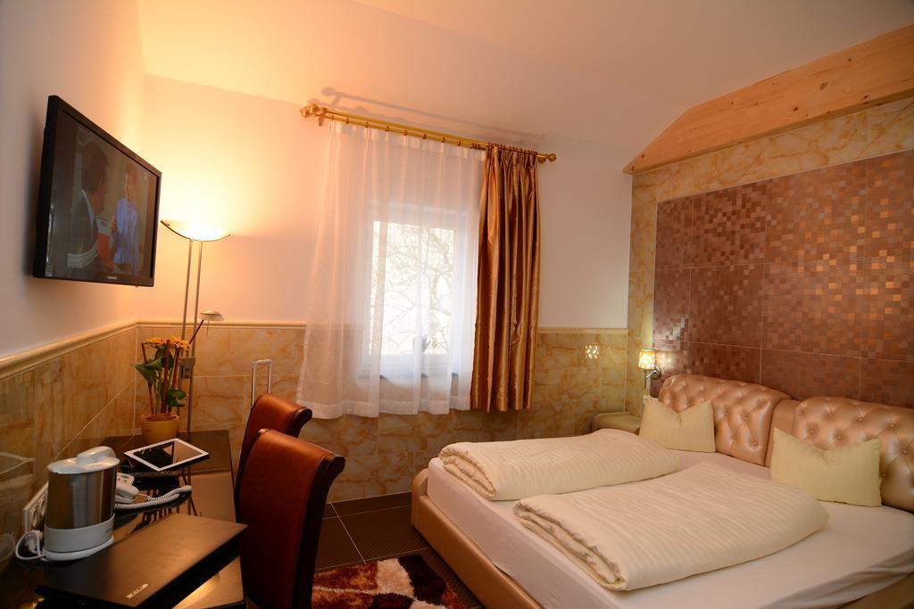 Buona Hotel 3*