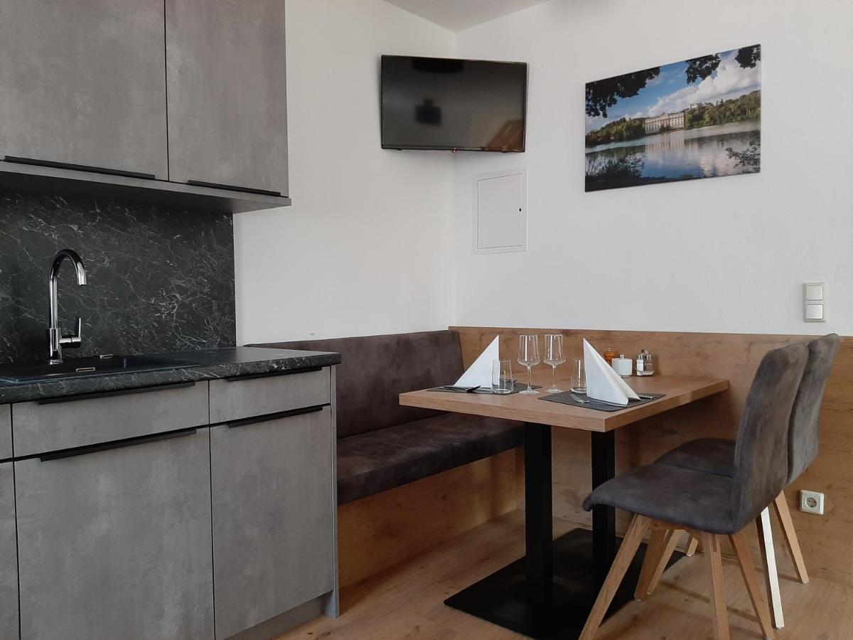 Apartment By Ballwein Salzburg