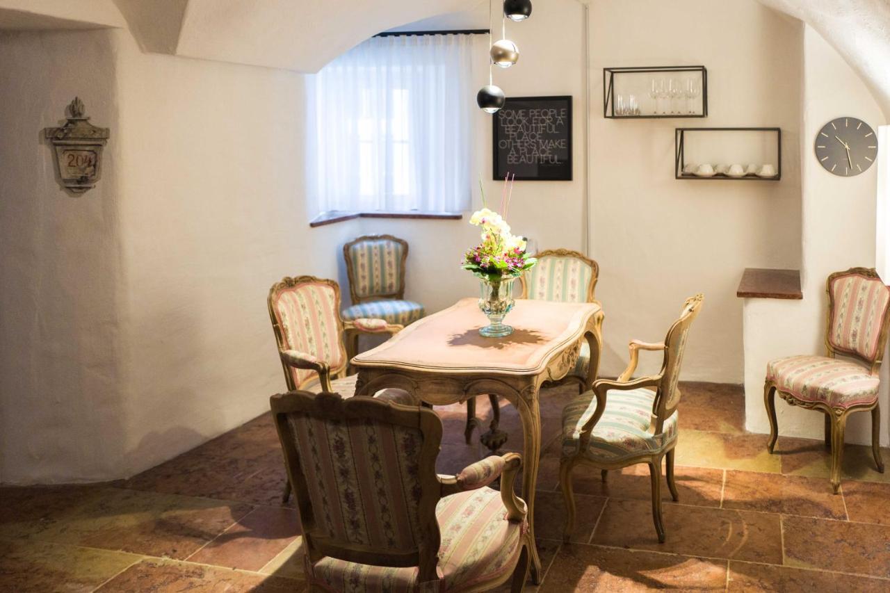 Altstadt Stadtkrug Hotel