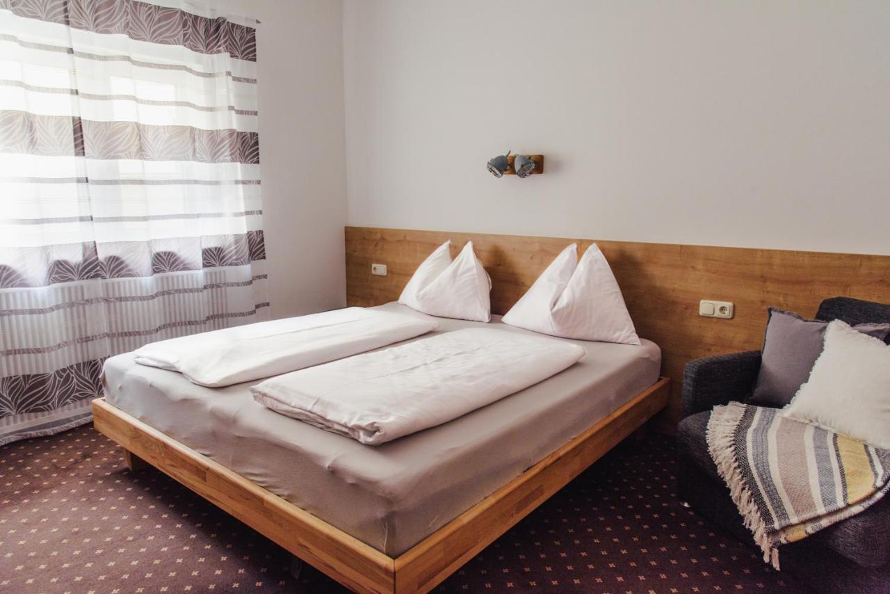Drei Kreuz Hotel 3*