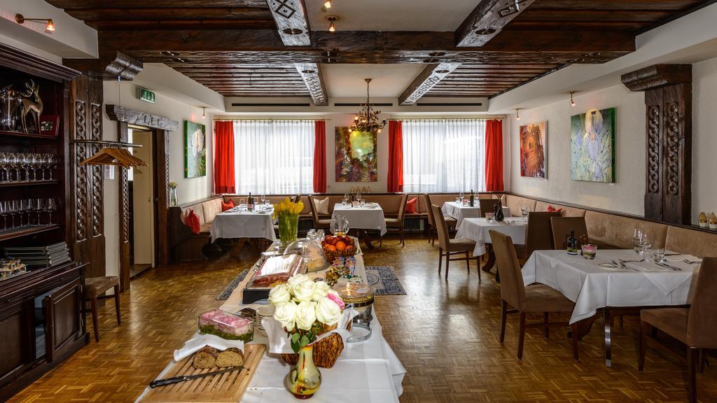 Guest house Restaurant Auerhahn 3*