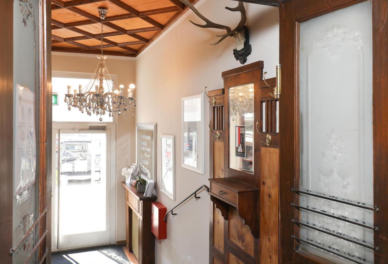 Jedermann Boutiquehotel Mit Stadtgarten Hotel Salzburg