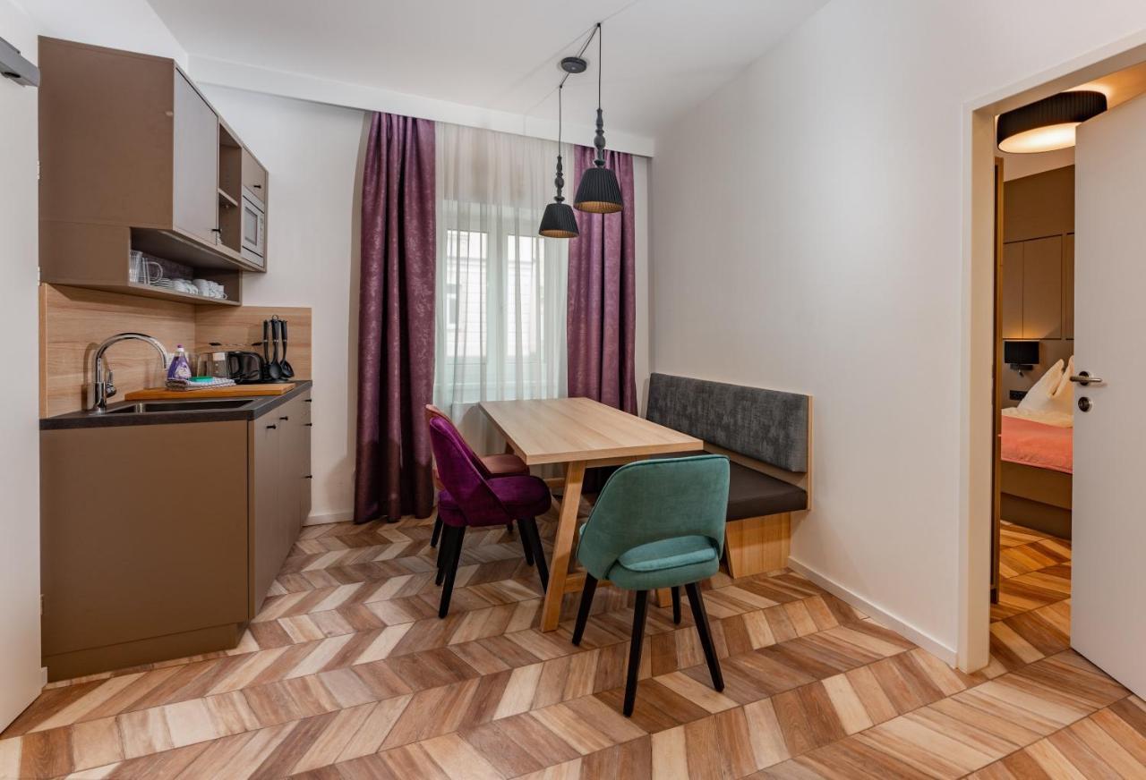 Elisa Aparthotel
