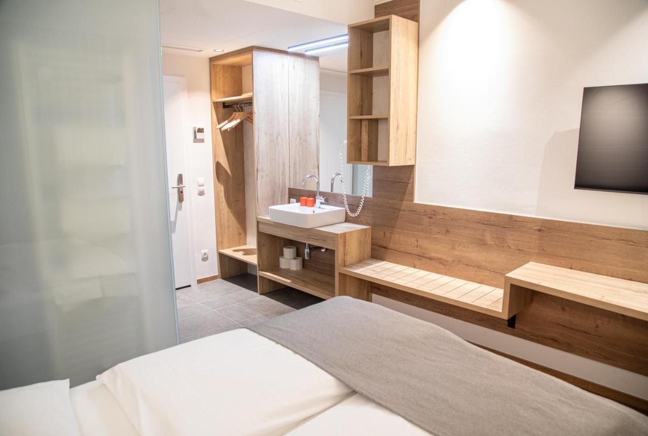 Restaurant Auerhahn Guest house 3*
