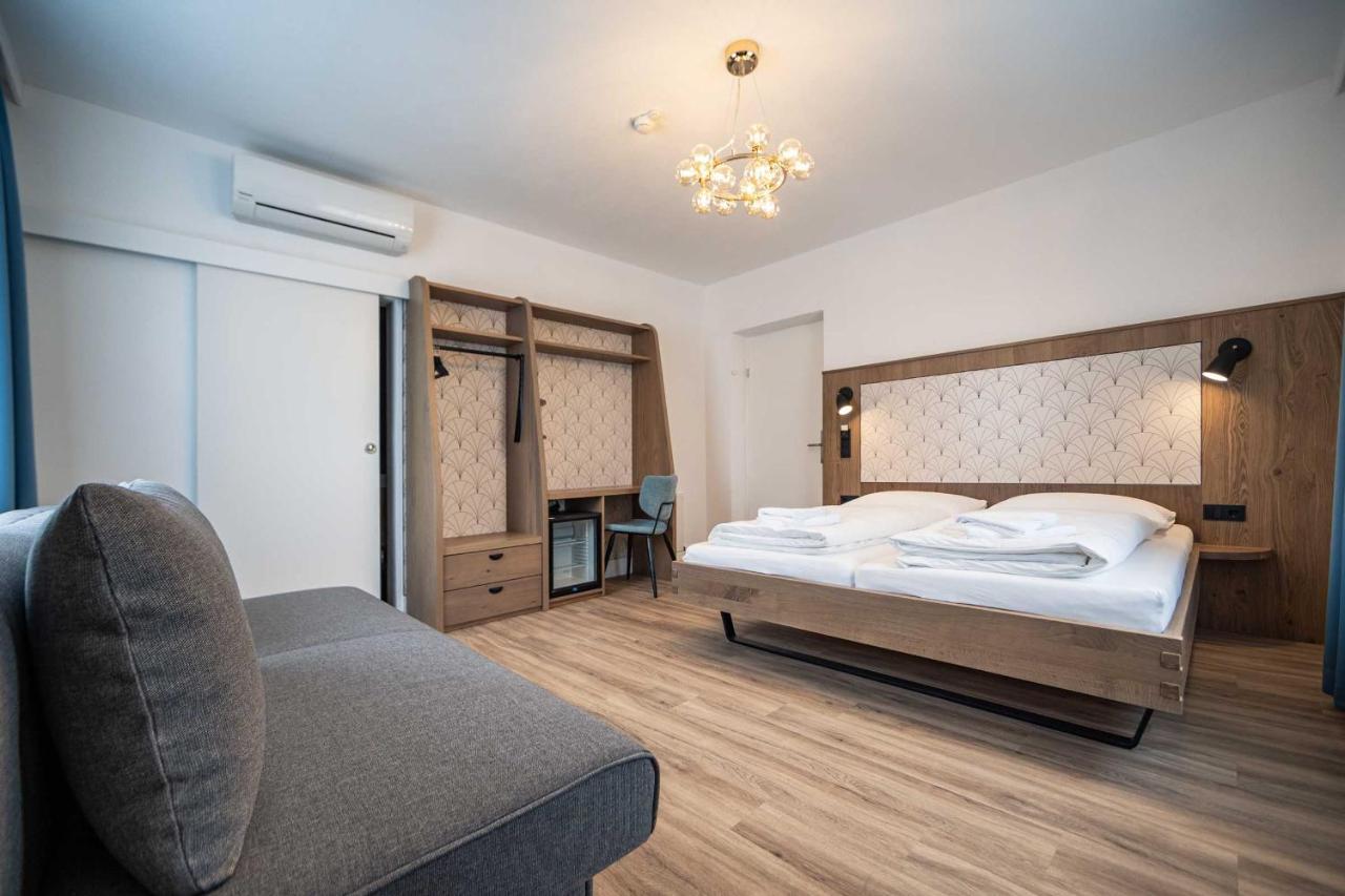 Bed & Breakfast Floeckner *