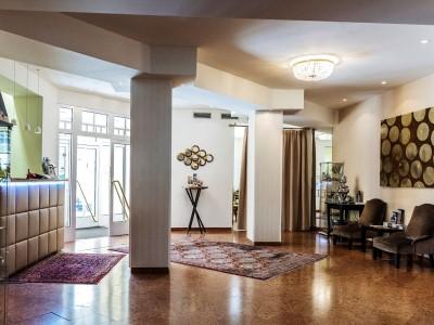 Goldenes Theater Hotel