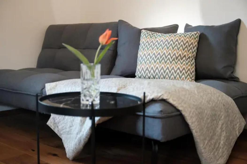 Apartment Grosszuegiges, Charmantes In By Fiorentino Salzburg