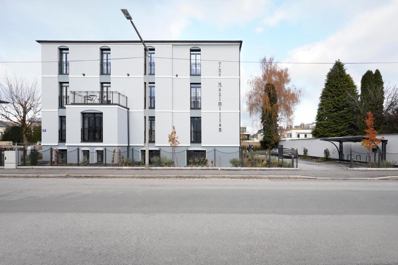 Numa Maximilian Aparthotel 3*