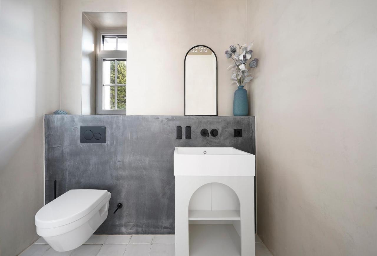Numa Maximilian Aparthotel 3*