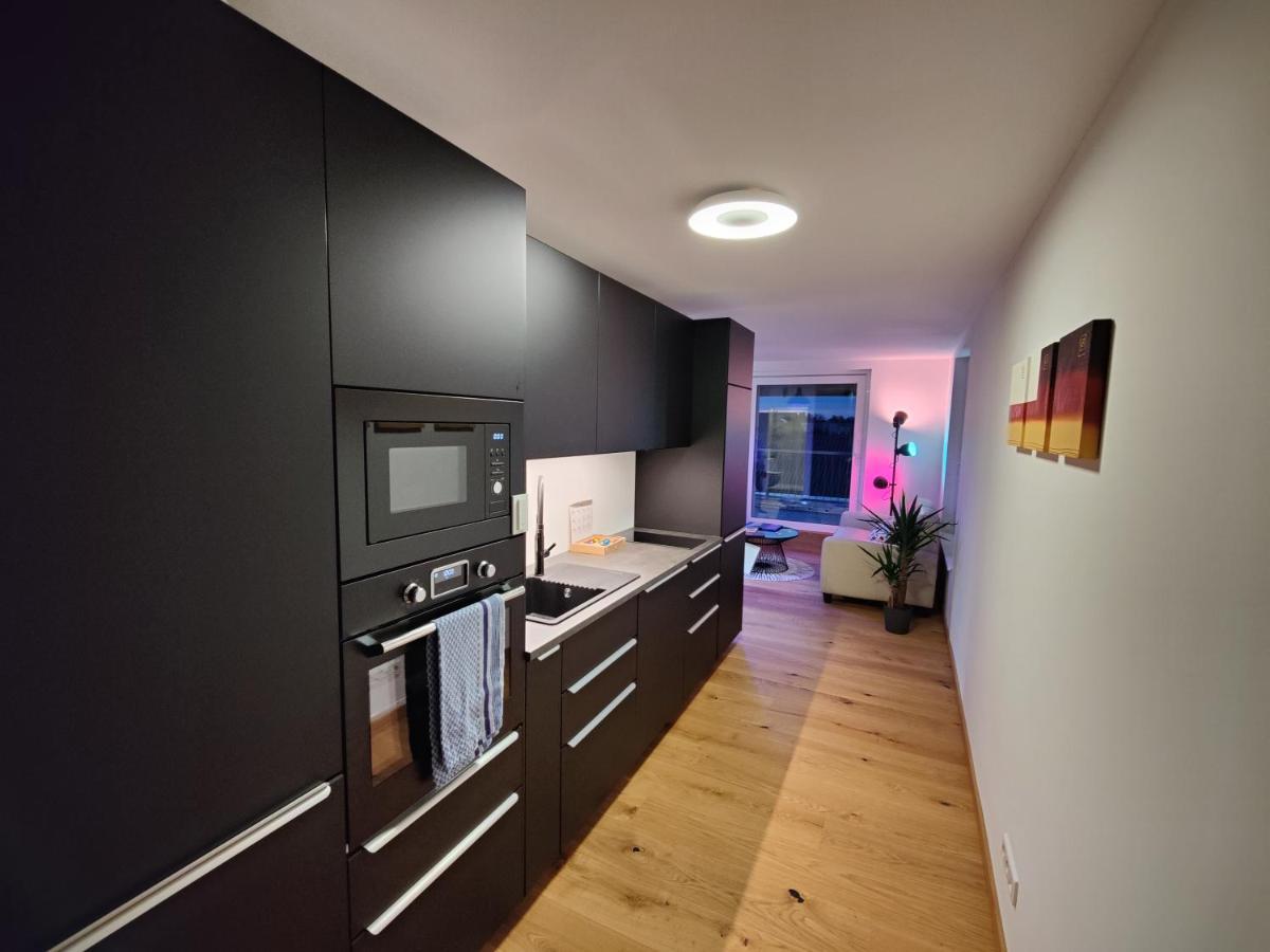 Neu - Penthouse Flat Carolina In Stadt Apartment