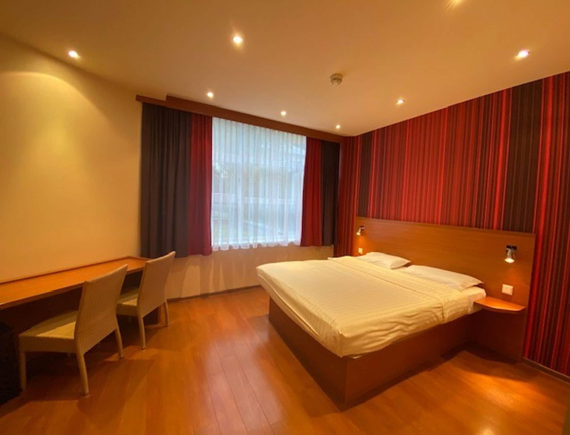 Hotel Leonardo Center Salzburgo