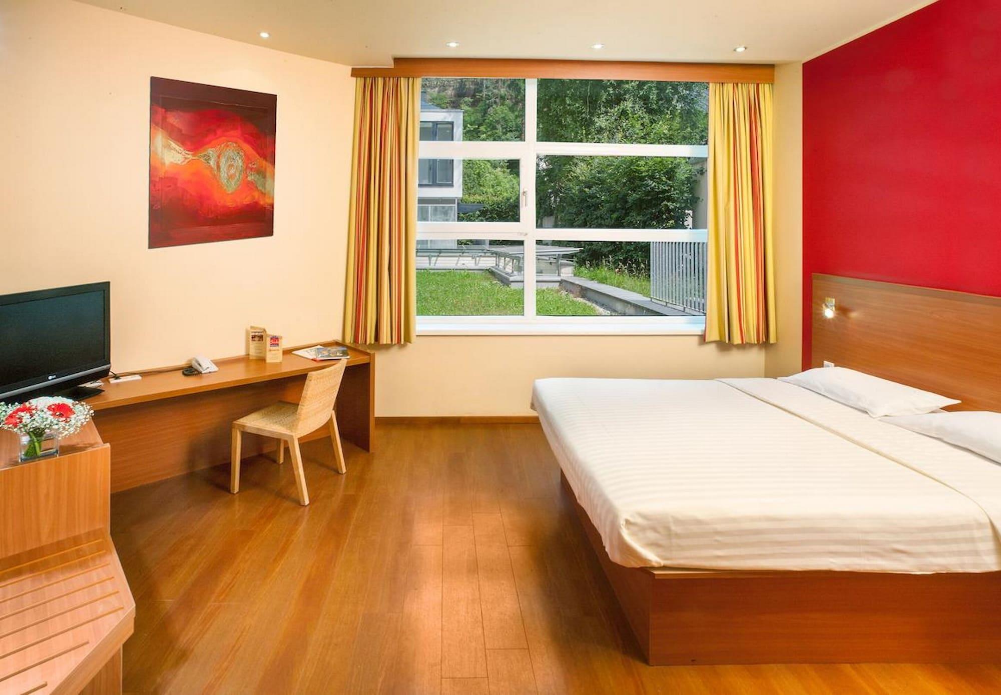 Leonardo Center Hotel 3*