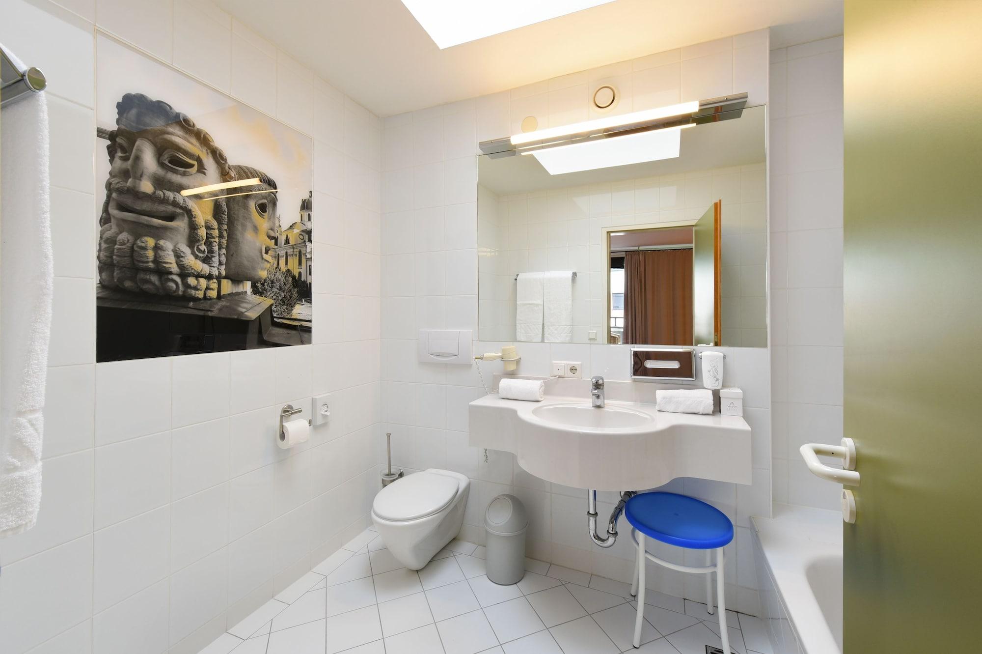 Hotel Neutor Express 3*